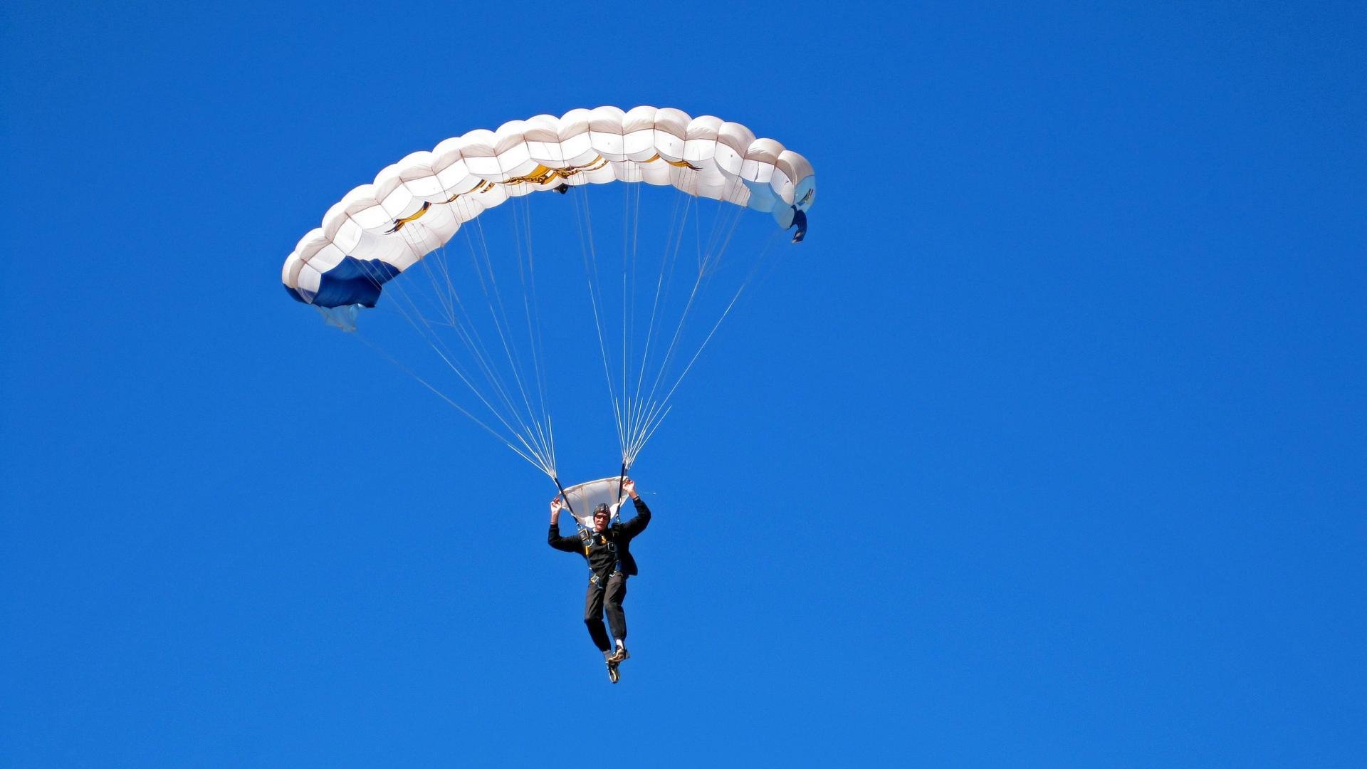 篮球训练设备智能化管理系统广泛应用，篮球系统训练app